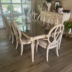 Dining Table With Glass, 10 Chairs & Hutch