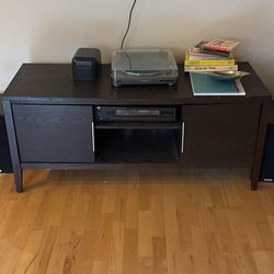 Tv stand