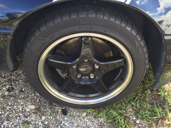 4- New ZR1 style 17" wheel &tire package for Sale in Boca Raton, FL