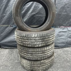 Michelin Defender 2 245/60/18