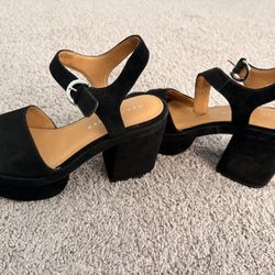Marc Fisher Chunky Heel 