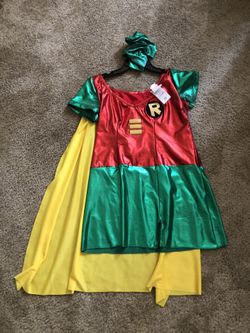 Women’s Robin Costume