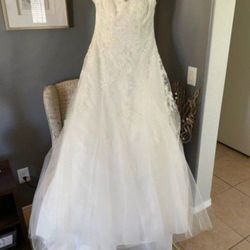 David Bridal Wedding Dress 