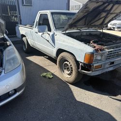 1985 Toyota Truck