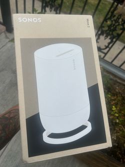 Sonos Move 2 - White - Wireless Portable Bluetooth Speaker