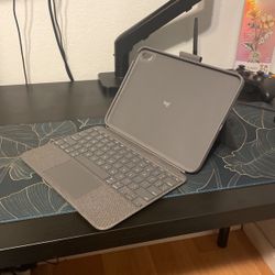Logitech Combo Touch For 10th Gen iPad 