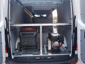 MERCEDES SPRINTER CUSTOM FLOOR AND SHELVES