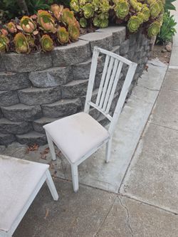 FREE Set of 4 IKEA chairs