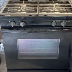 Gas stove