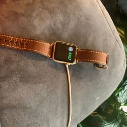 Apple Watch 4.3.2 First Generation 