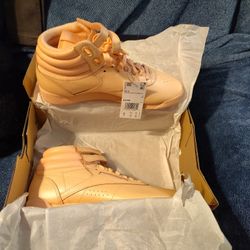 Reebok Aka ( 54.11)