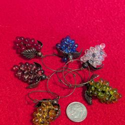 Set of 6 grape wine glass markers