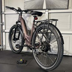 AVENTON LEVEL 3 STEP-THROUGH EBIKE