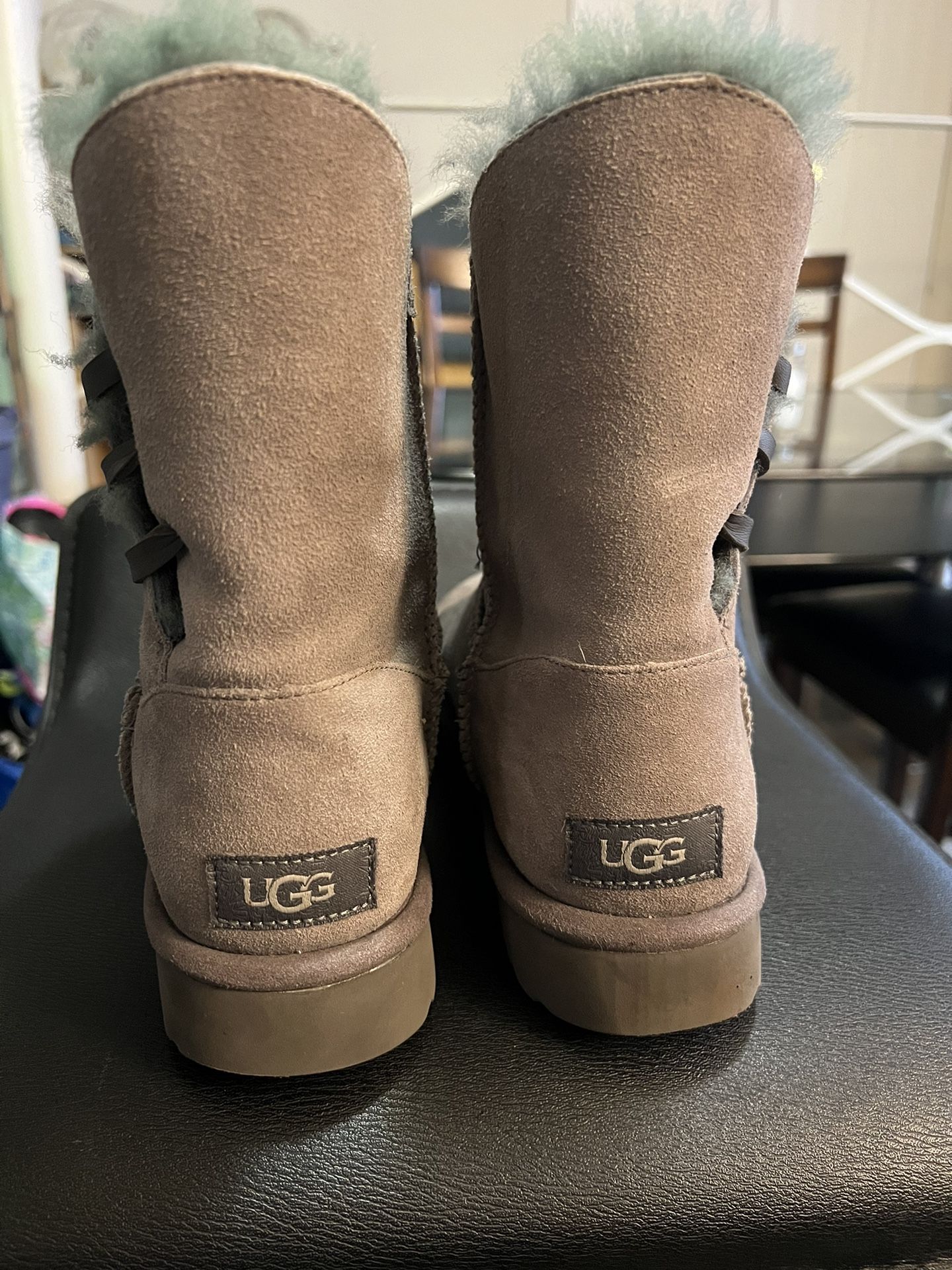 size 7 in good condition, best offer, if you like them send your considerable offer