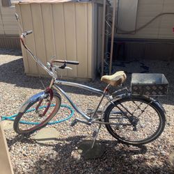 Chola bike with rack and gears works well, the tyres aren't very good, it needs tyres, that's the only thing it needs, size 26, I'm asking for $35, fi