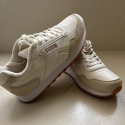 🌼 Reebok Girls Are Women 🌼