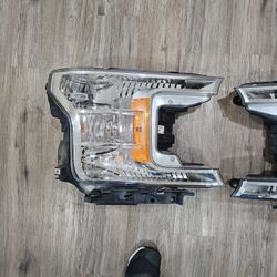 18 FORD F150 XLT STOCK HEADLIGHTS