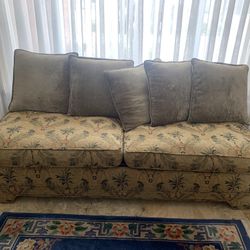 Pull-out Sofa Bed