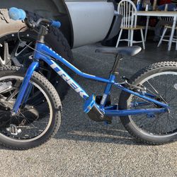 Trek Precaliber 20” Kids bike