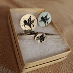 Pegasus Vintage Cufflink And Tie Clip