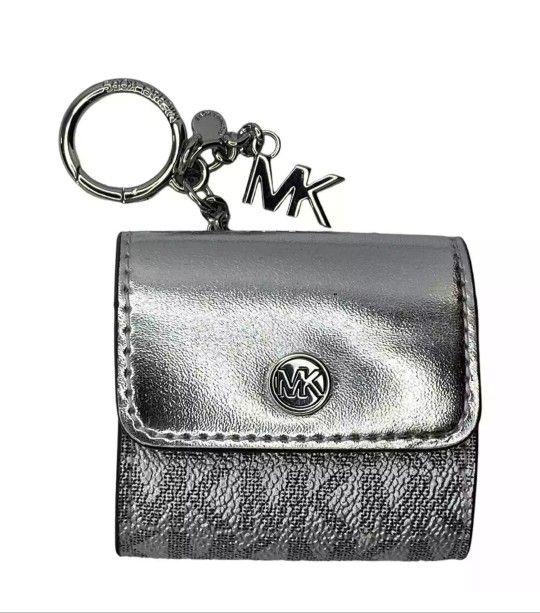 Michael Kors Jet Set Travel Case AirPods Charm Silver NWT
