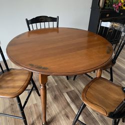 Beautiful Hitchcock Table!
