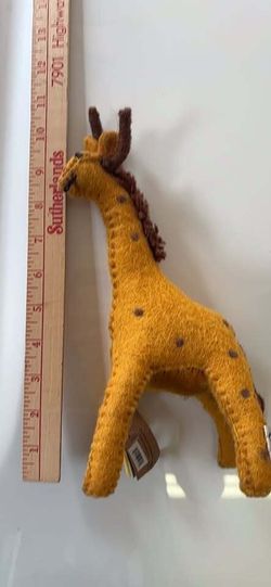 Cupcakes & Cartwheels Felt Giraffe Toy