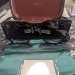 Gucci GG0022S