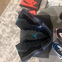 Jordan 11’s / Gamma’s/ Black/ 10.5m