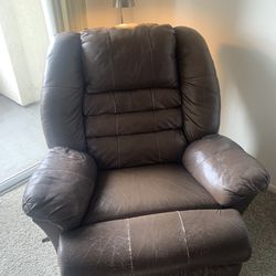 Leather recliner - Walnut Colored 