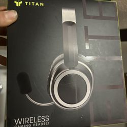 Gaming headset