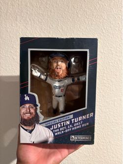 Justin Turner bobble head