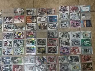 Mixed NFL, Baseball, and Basketball Card Lot