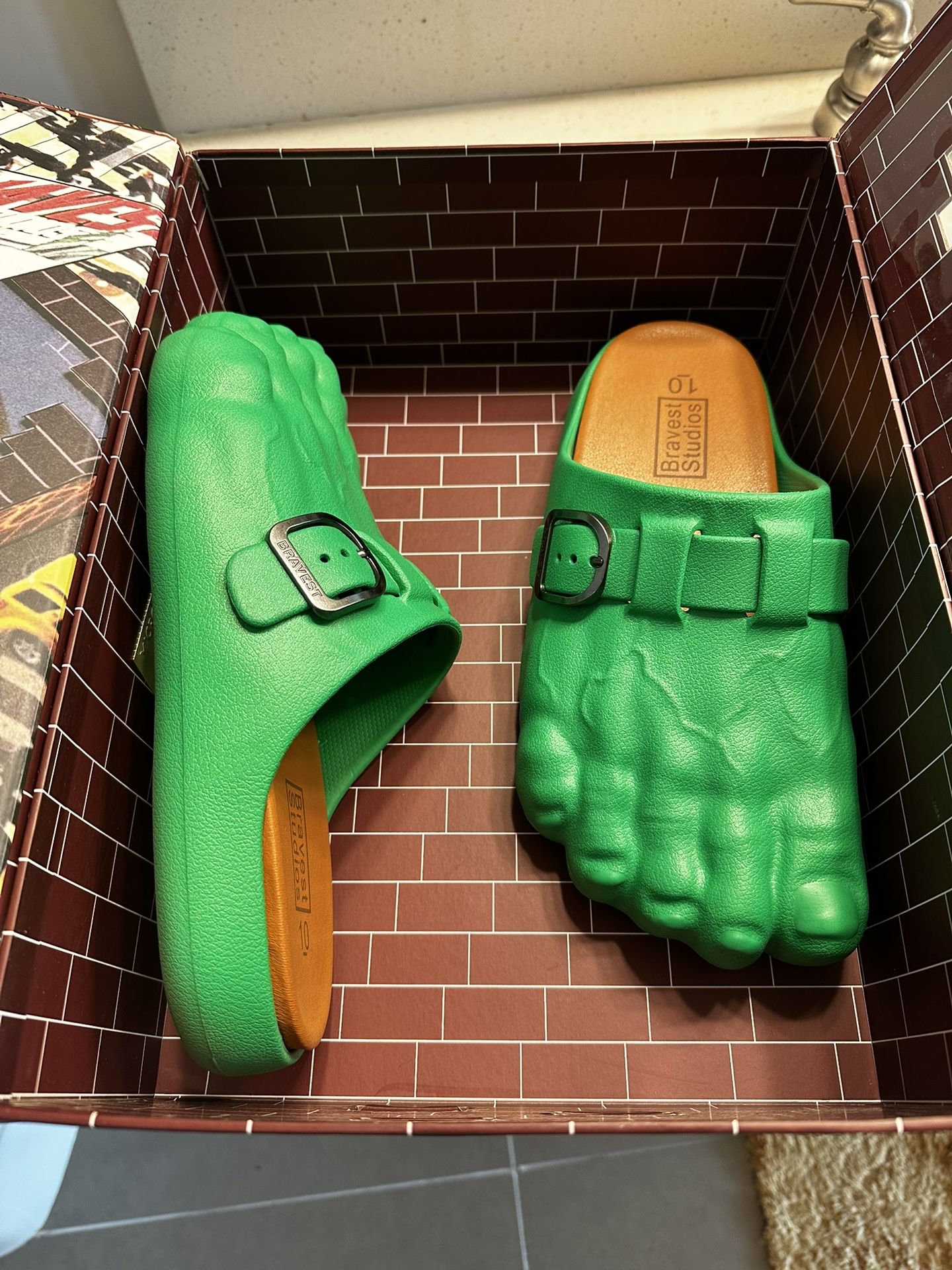 Bravest Studios Size 10