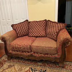 Victorian Style Love Seat 