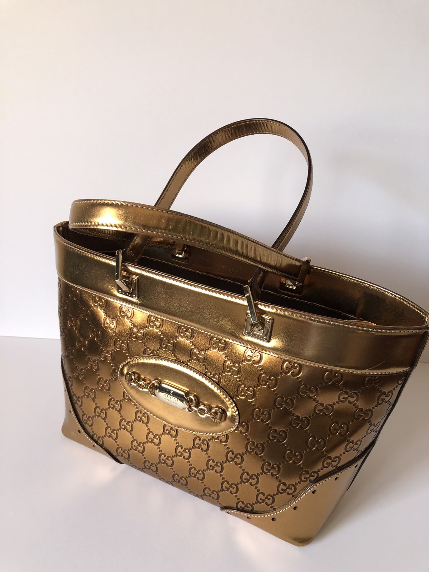 New Authentic Gucci metallic gold Guccissima tote bag