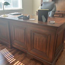 Office Desk 