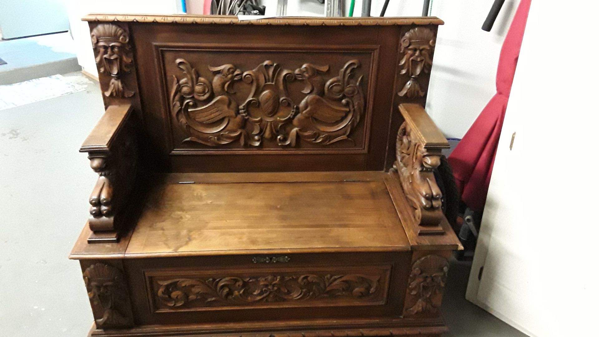 1911 Antique Bench