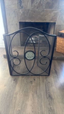 Fireplace screen