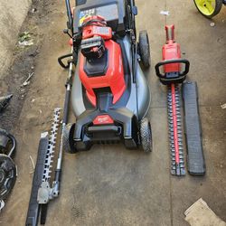 Milwaukee  M18 FUEL Brushless Cordless 21 in. Walk Behind Dual Battery Self-Propelled Mower w/(2) 3,0 AH Battery and  