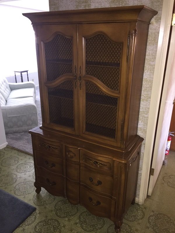 China dish Hutch Cabinet 1950s French Provincial