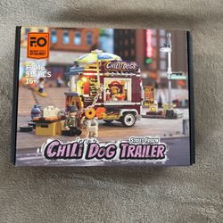 Unopened Fun Whole Building Toy Set Chili Dog Trailer Brand New Never Opened 