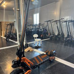 Dual-motor electric scooter