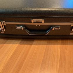 Tourister Suitcase