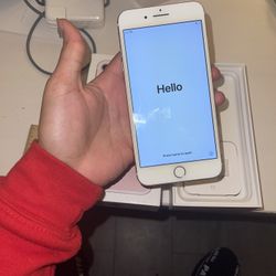 IPhone 7 Plus 128g - Reset And Unlocked 