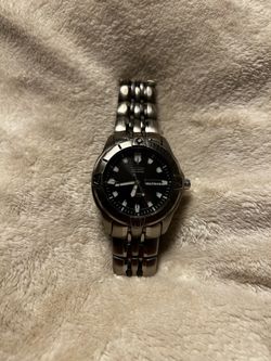 Vintage Citizen Eco-Drive Titanium 200M Diver WATCH – Solar Powered