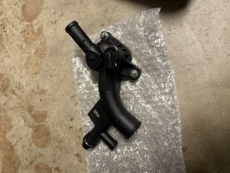 2011 Chevy Cruze Coolant Housing