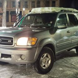 2002 Toyota Sequoia