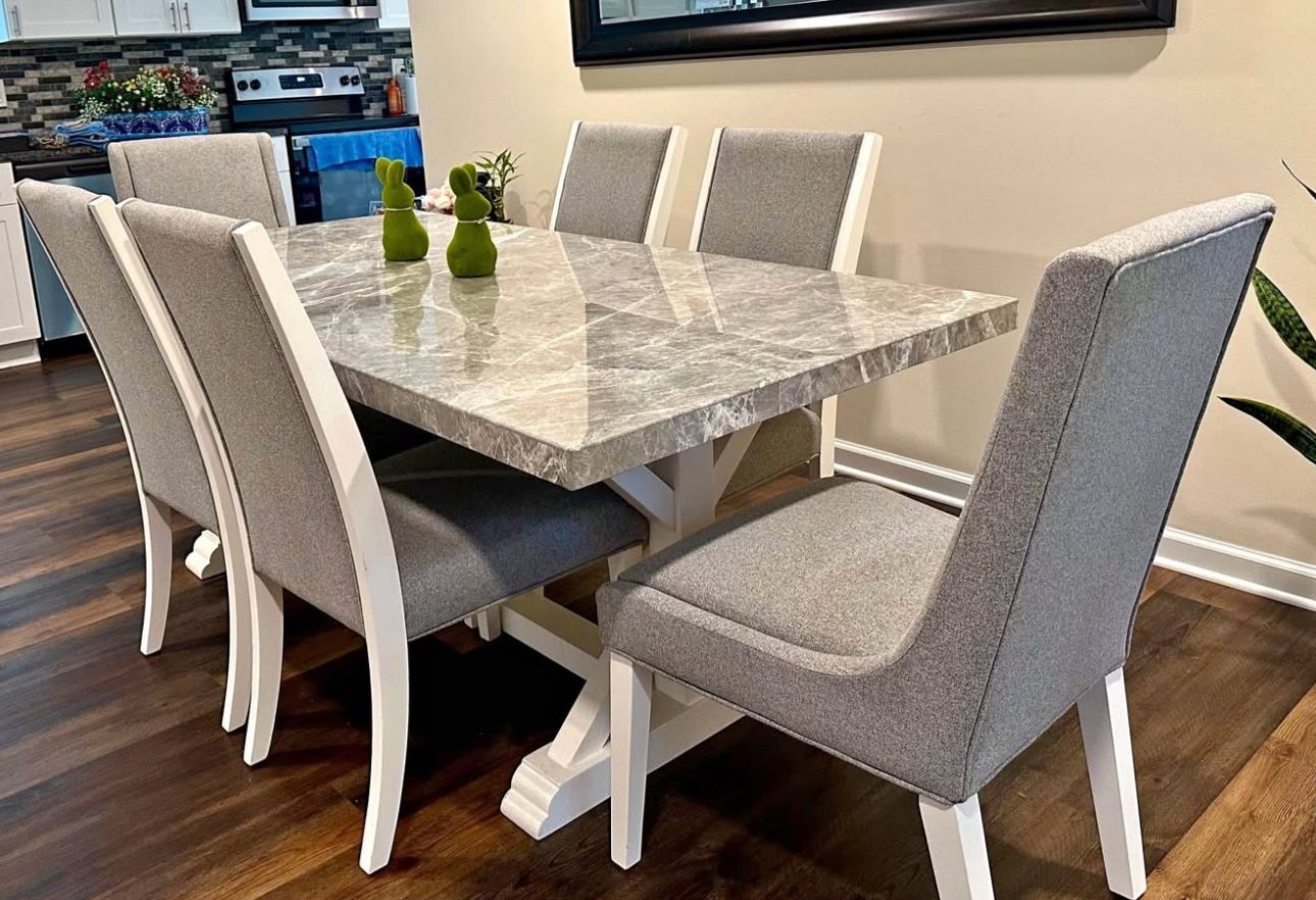 Dining Set