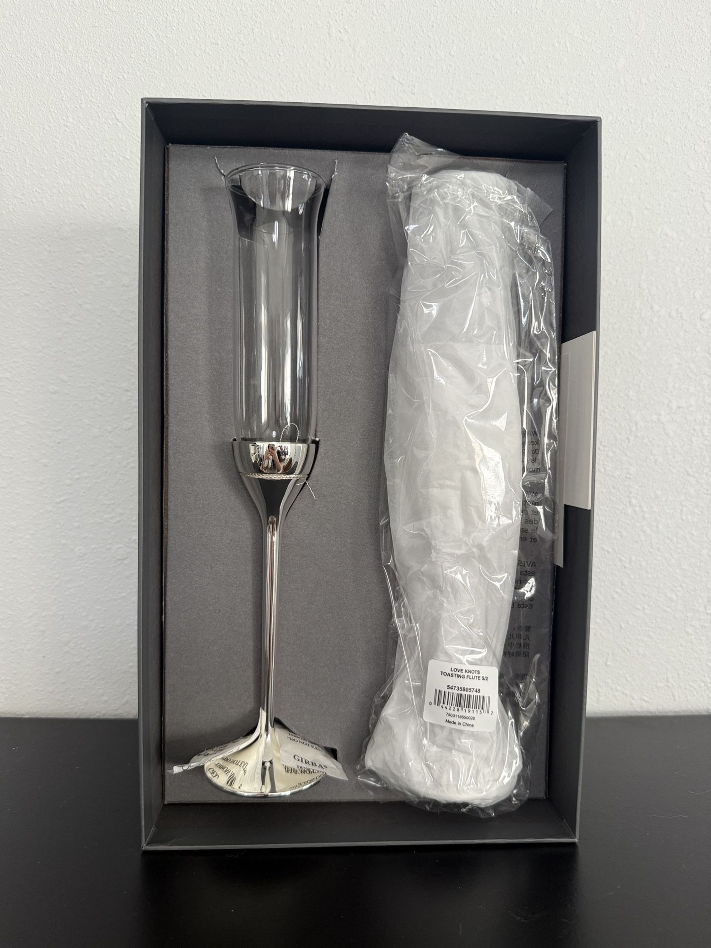 Vera Wang Wedgwood Champagne FlutePair